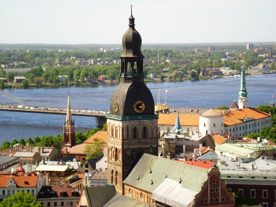 CRUCEROS RIGA LETONIA CAPITALES BALTICAS VIAJES DE NOVIOS BALTICO OFERTAS CRUCERITO